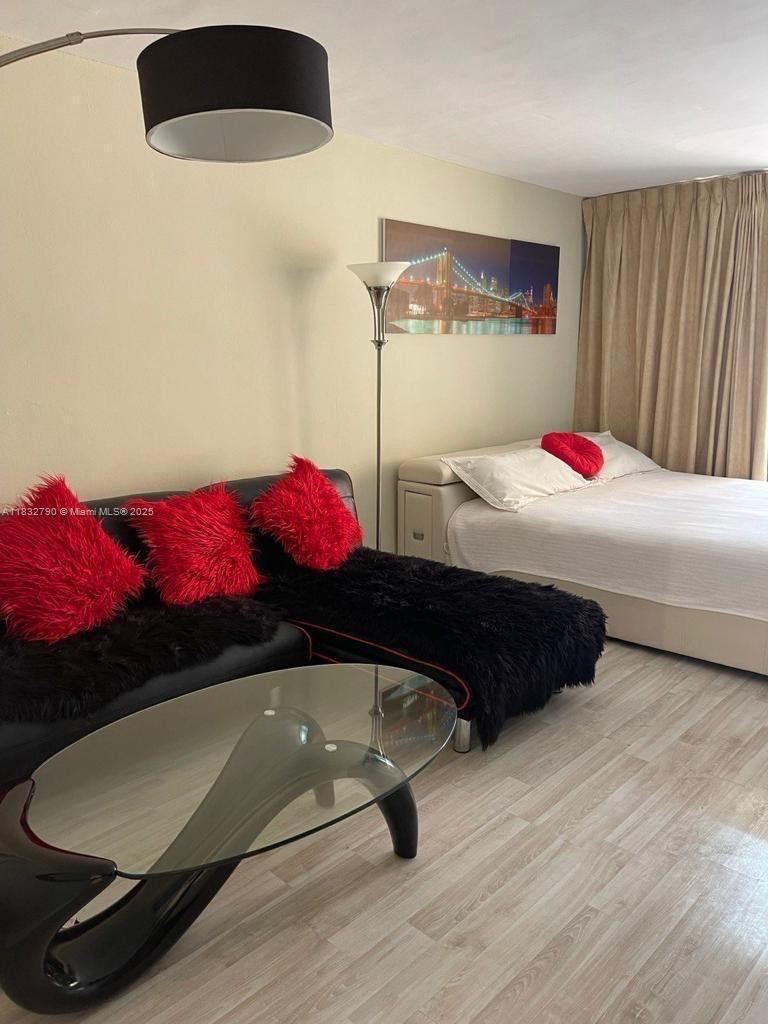 19201 Collins Ave #717, Sunny Isles Beach, Florida image 3