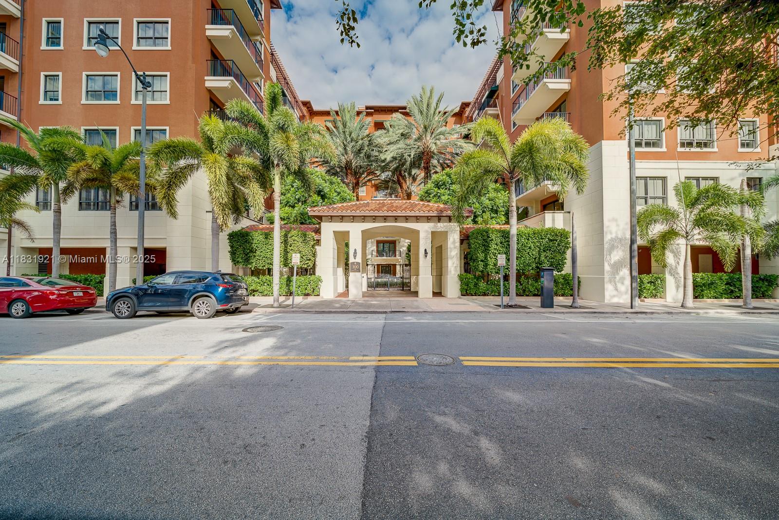 100 Andalusia Ave 608