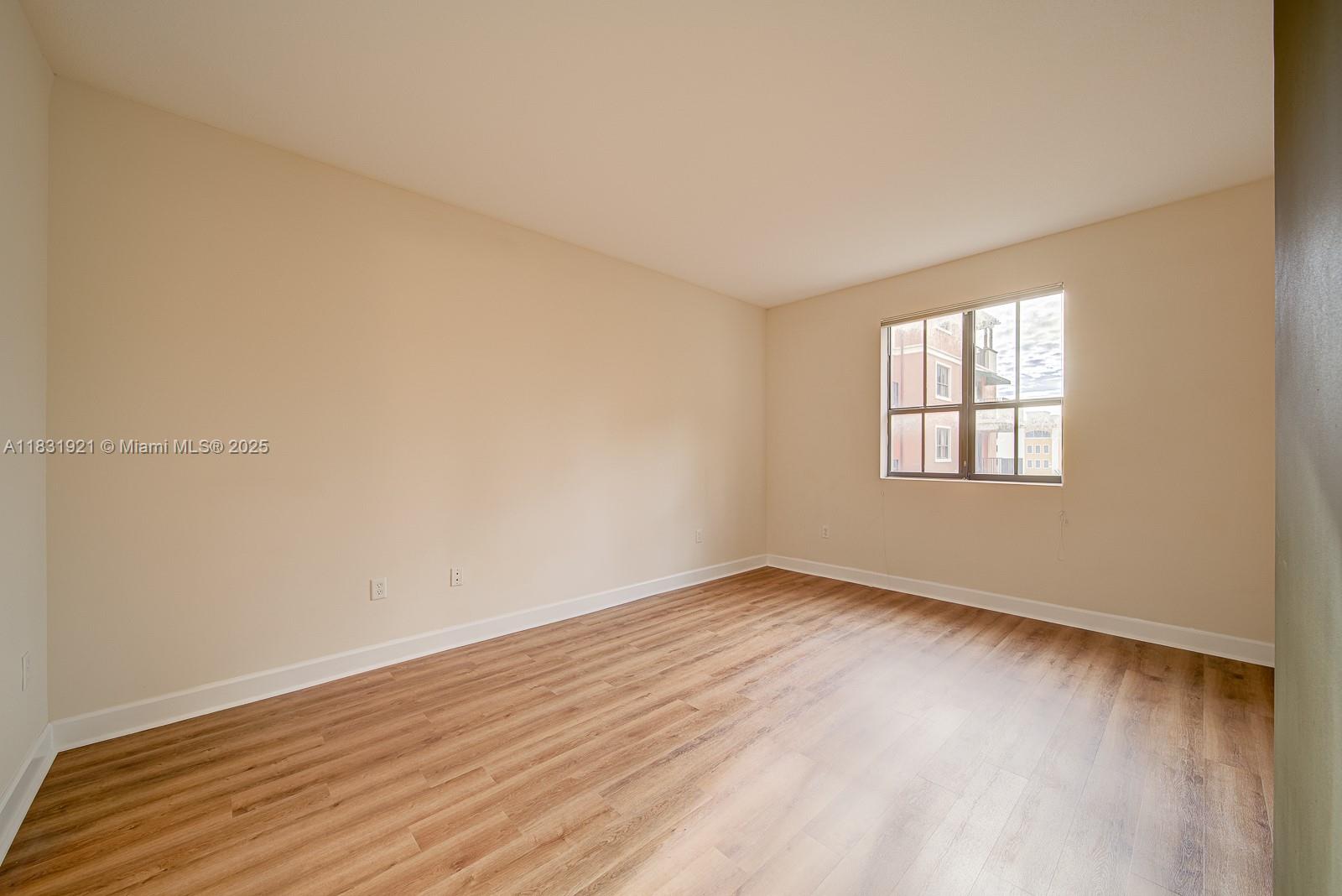 100 Andalusia Ave 608