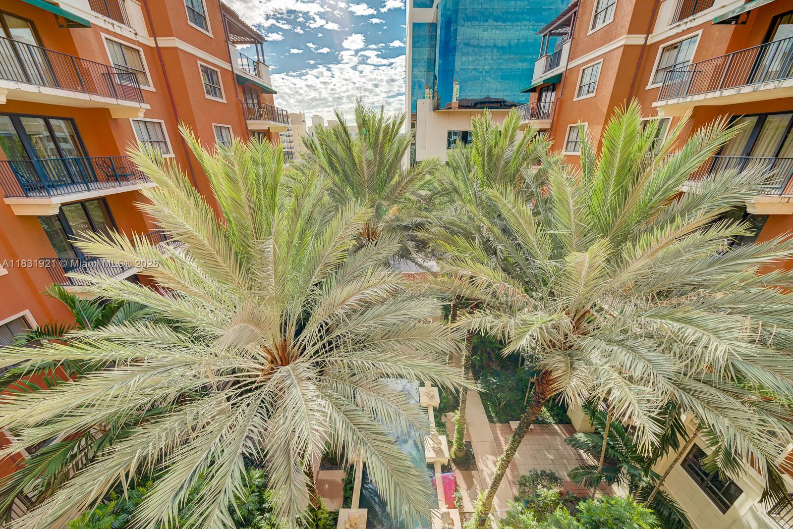 100 Andalusia Ave 608