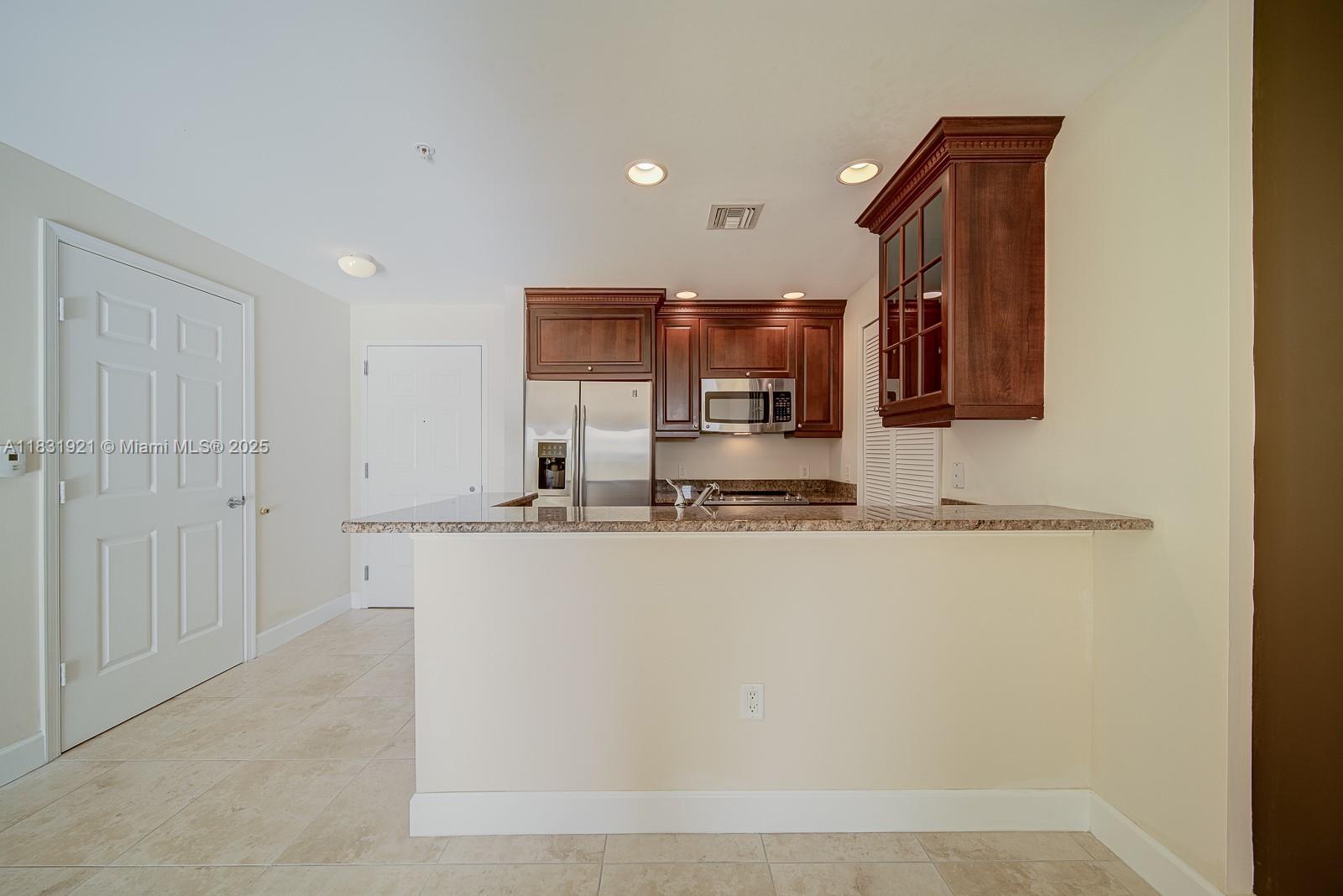 100 Andalusia Ave 608