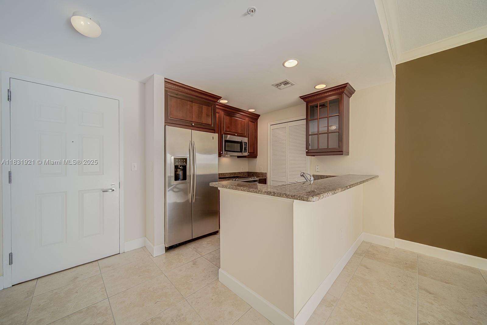 100 Andalusia Ave 608