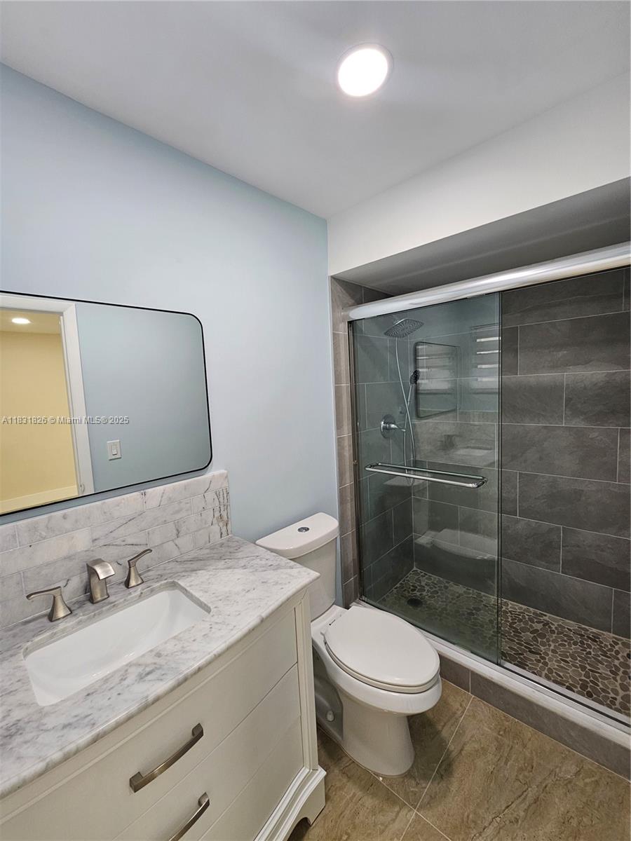 409 Bennington Ln, Lake Worth, Florida image 16