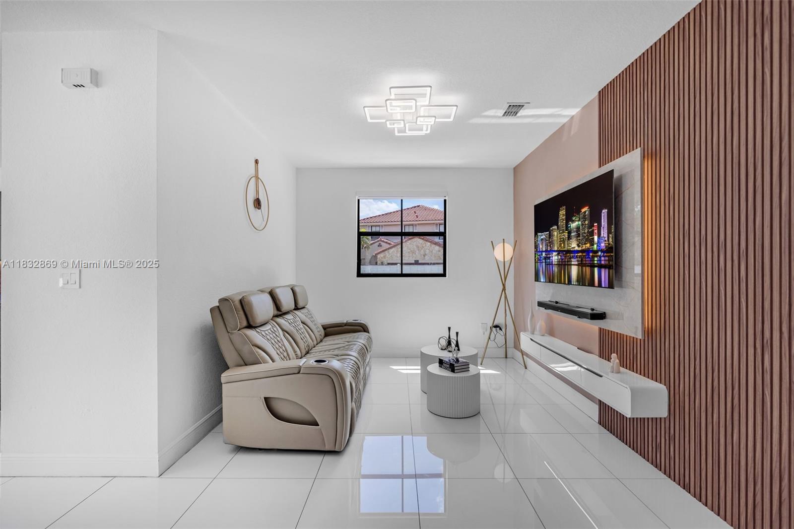 1005 NW 100 Ave, Miami, Florida image 36