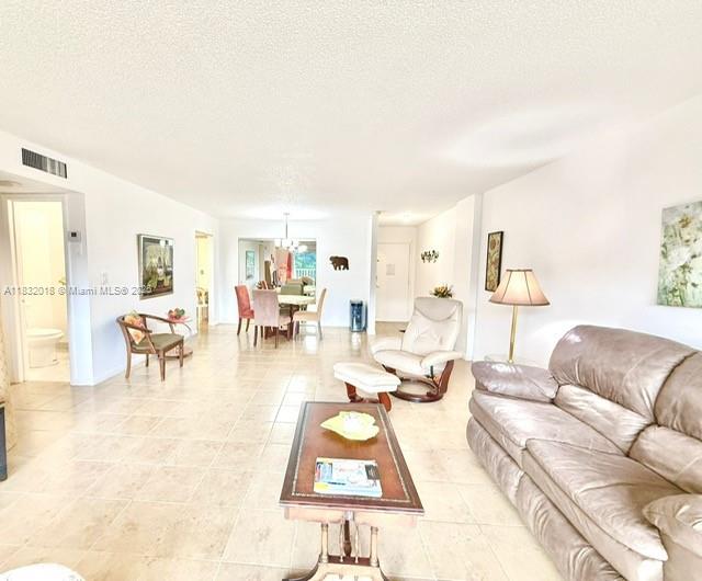 200 178th Dr #409, Sunny Isles Beach, Florida image 19