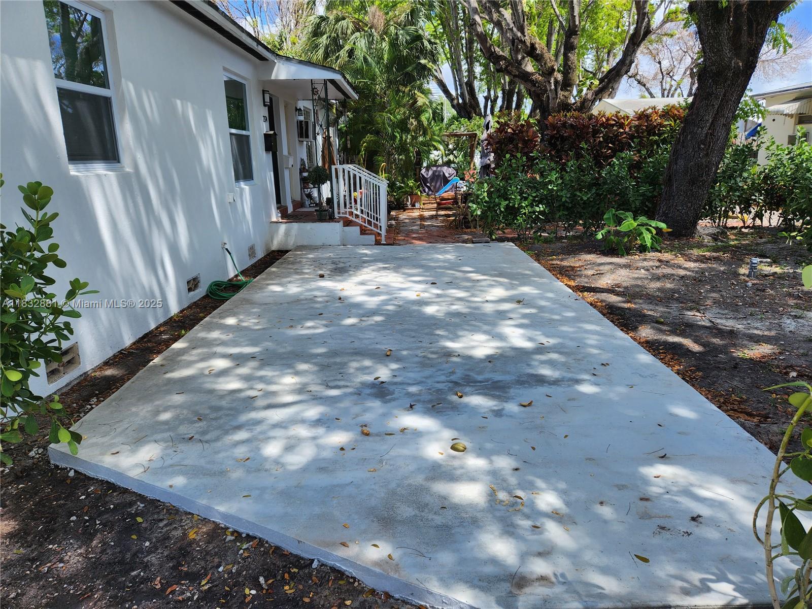 Property photo # 2