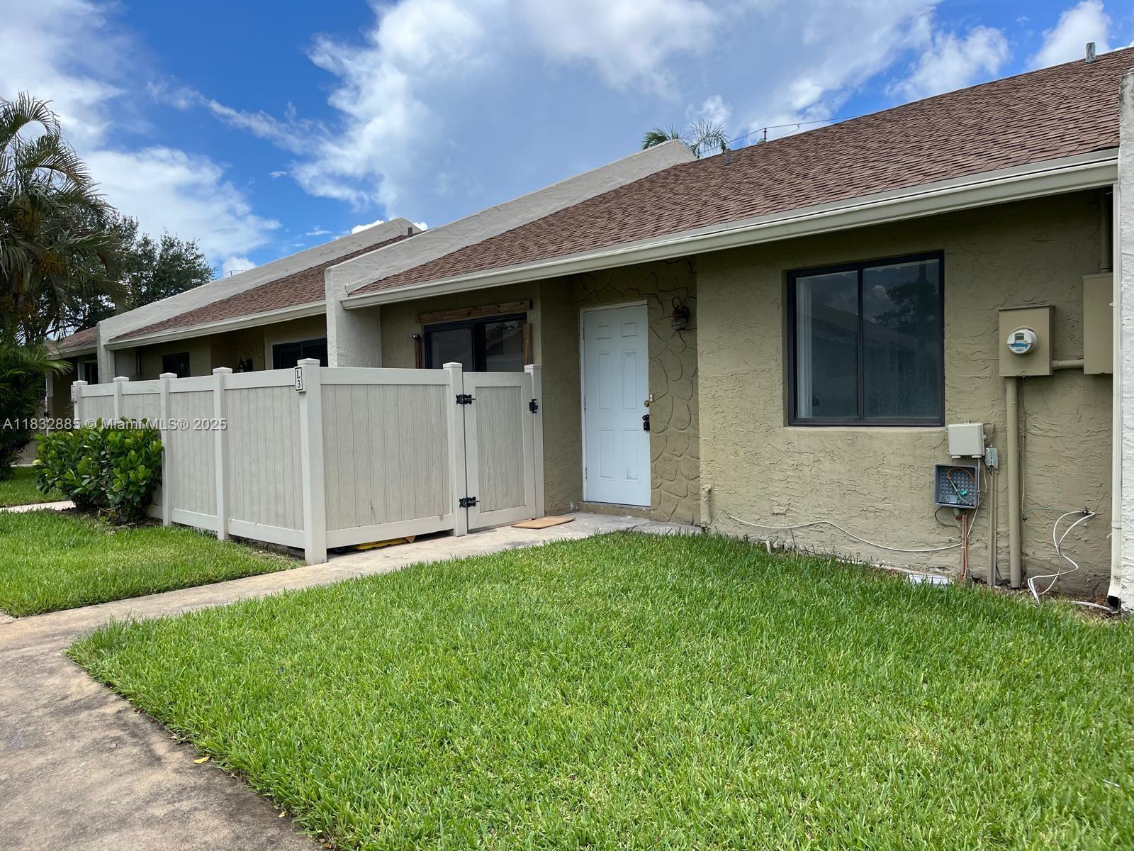 Property photo # 0