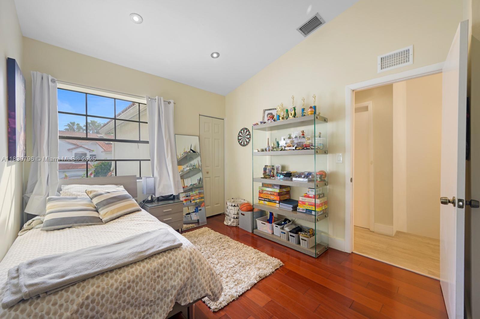 Property photo # 3