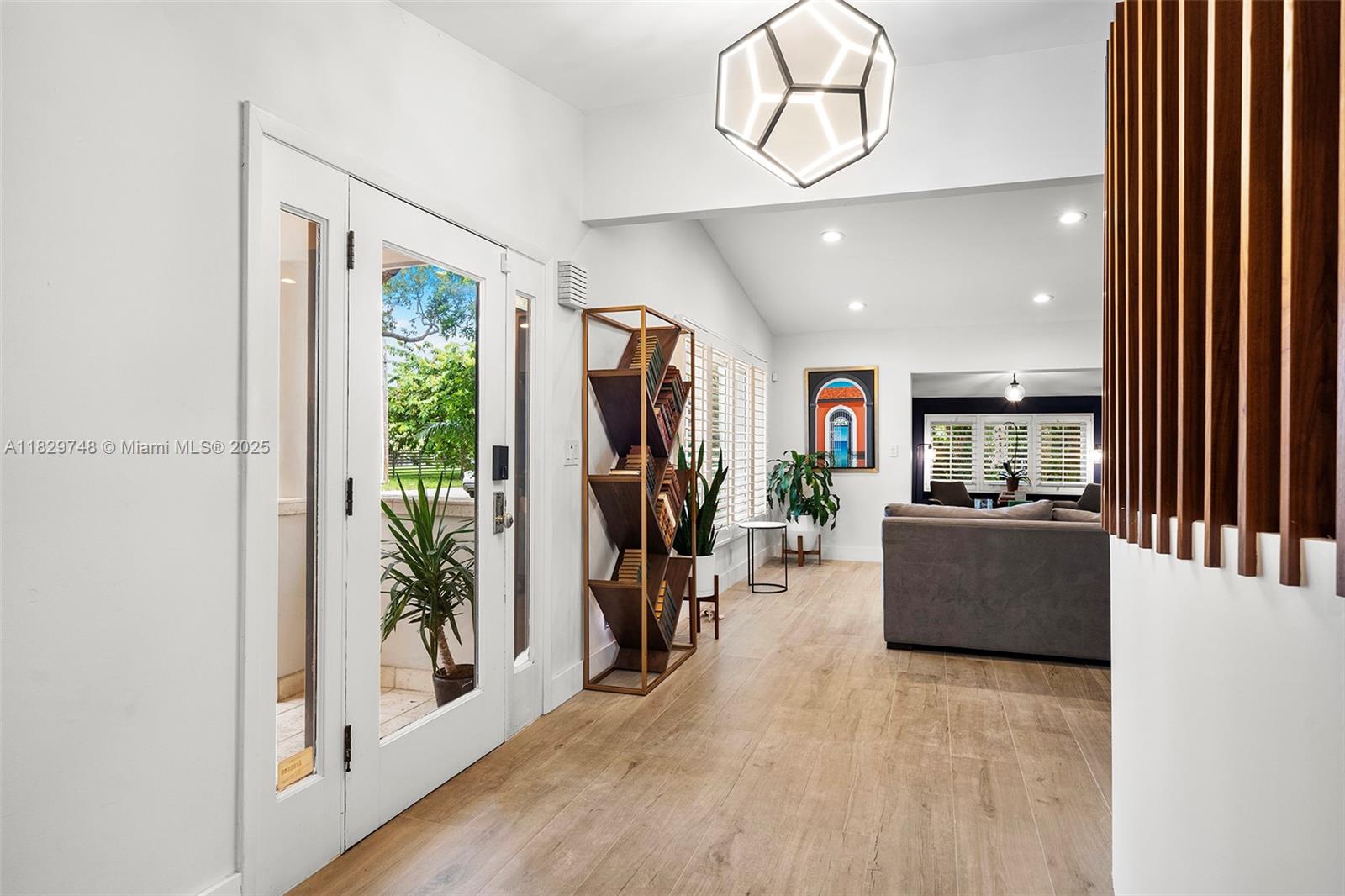 11900 SW 70th Ave, Pinecrest, Florida image 11