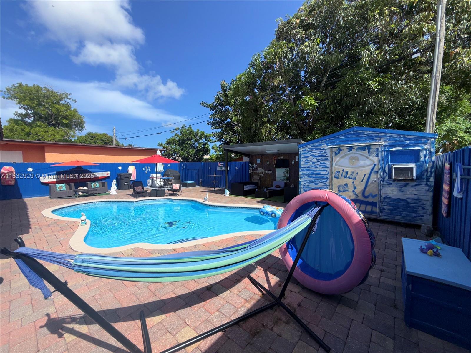 5720 SW 39th St, West Park, Florida image 25