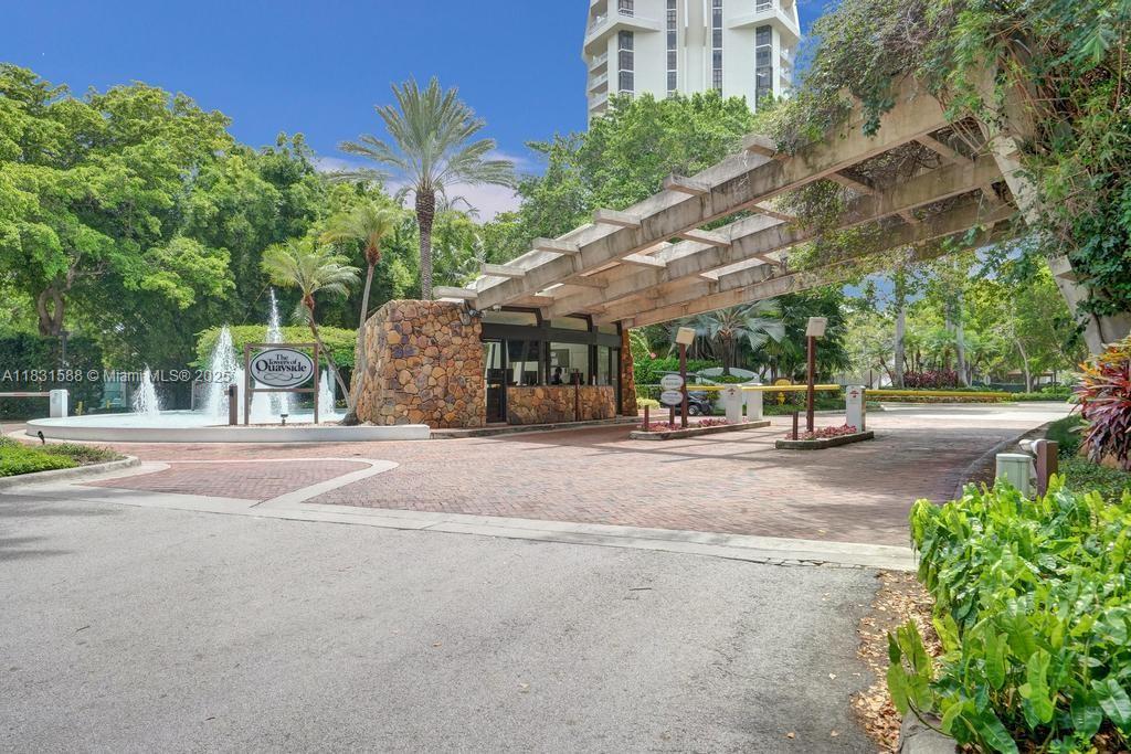 2000 Towerside Ter #604, Miami, Florida image 29