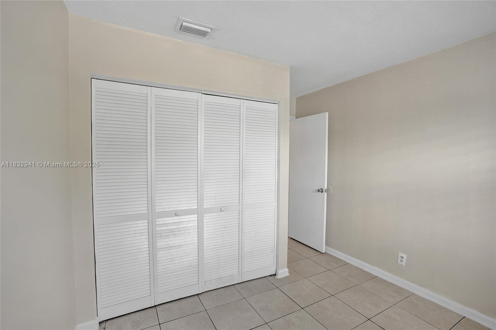 1200 W 31st St, Riviera Beach, Florida image 8