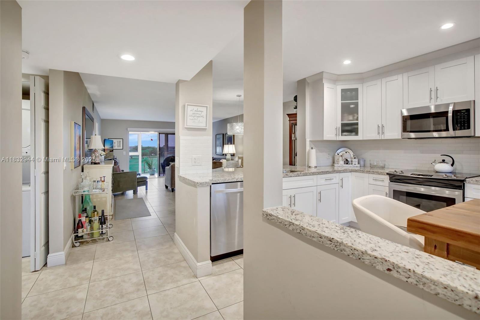 800 SW 125th Way #405O, Pembroke Pines, Florida image 3