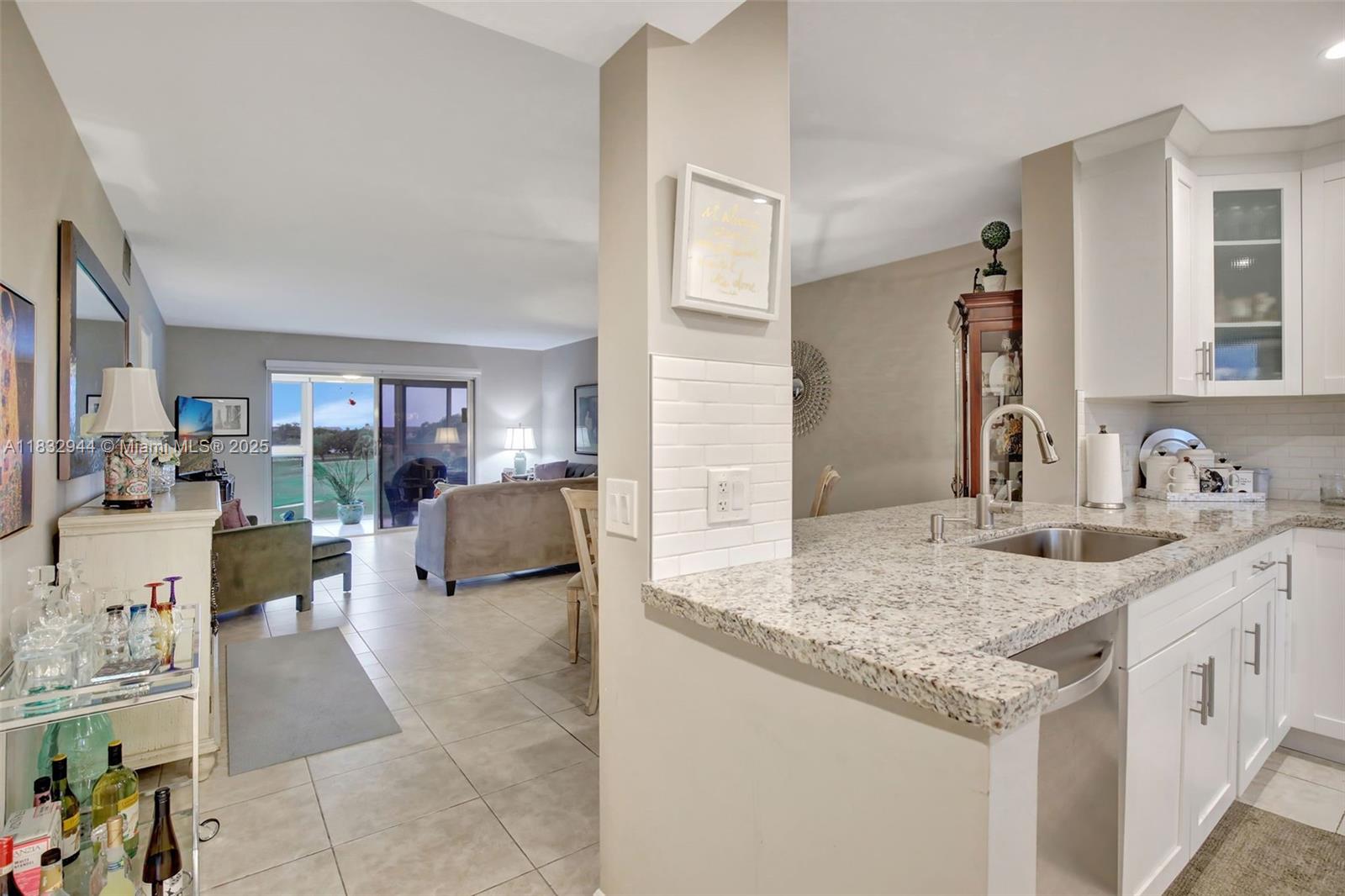 800 SW 125th Way #405O, Pembroke Pines, Florida image 4