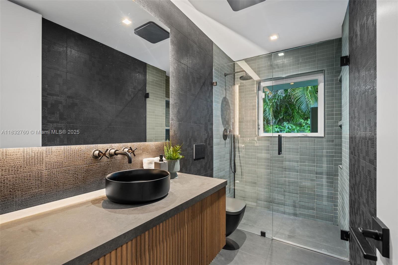 4800 Bay Point Rd, Miami, Florida image 13