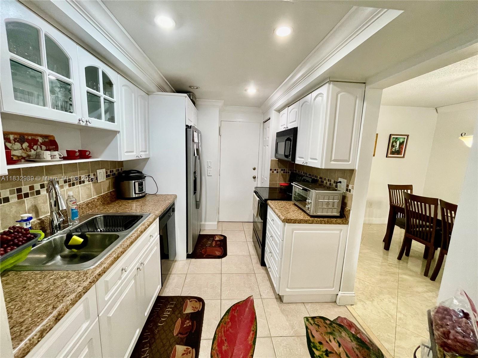 Property photo # 8