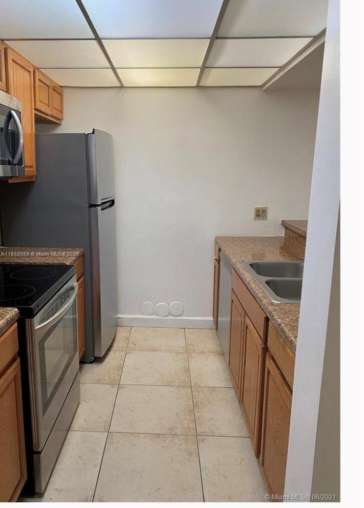 Property photo # 9