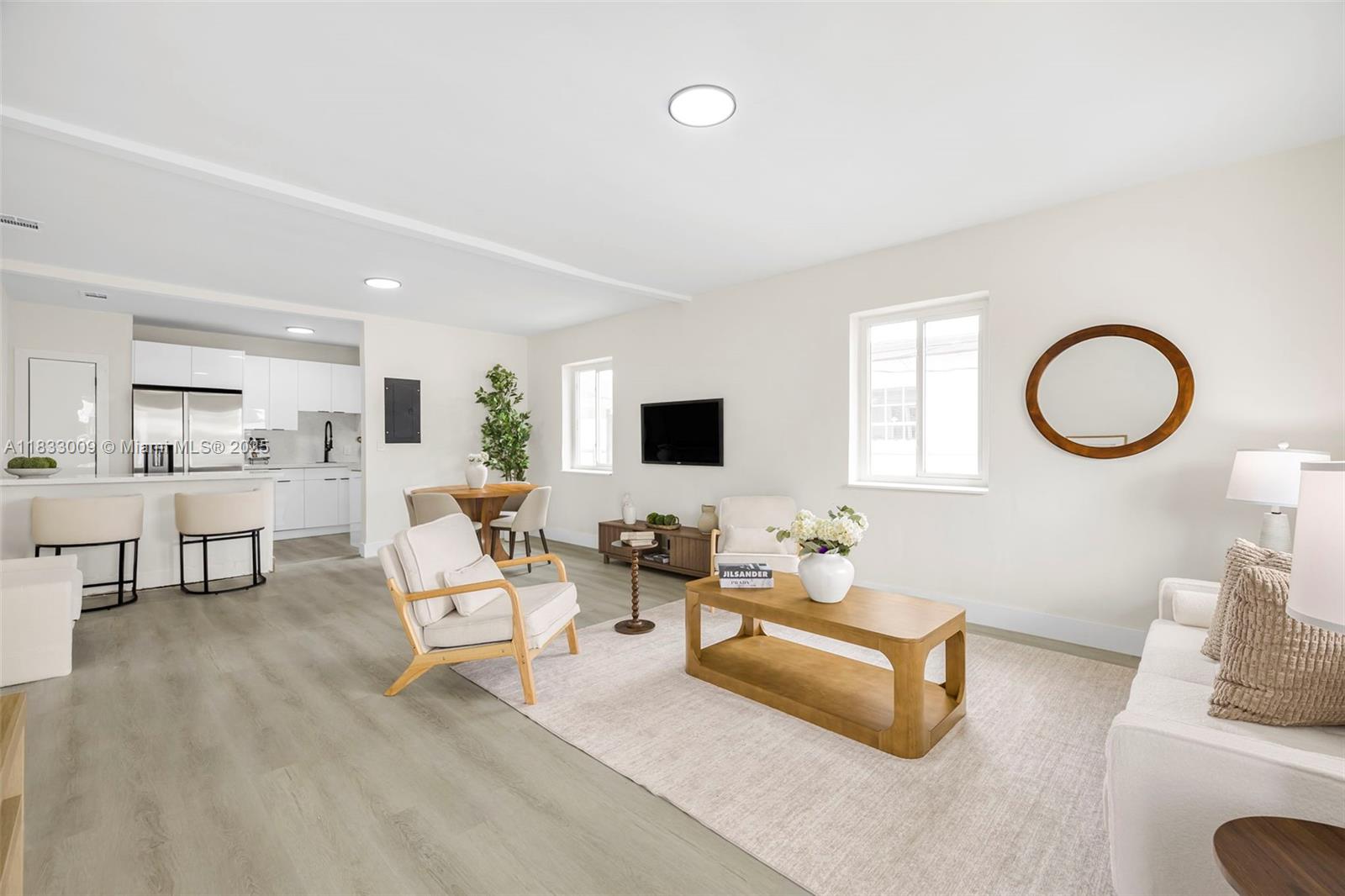 1232 NW 32nd Pl, Miami, Florida image 2