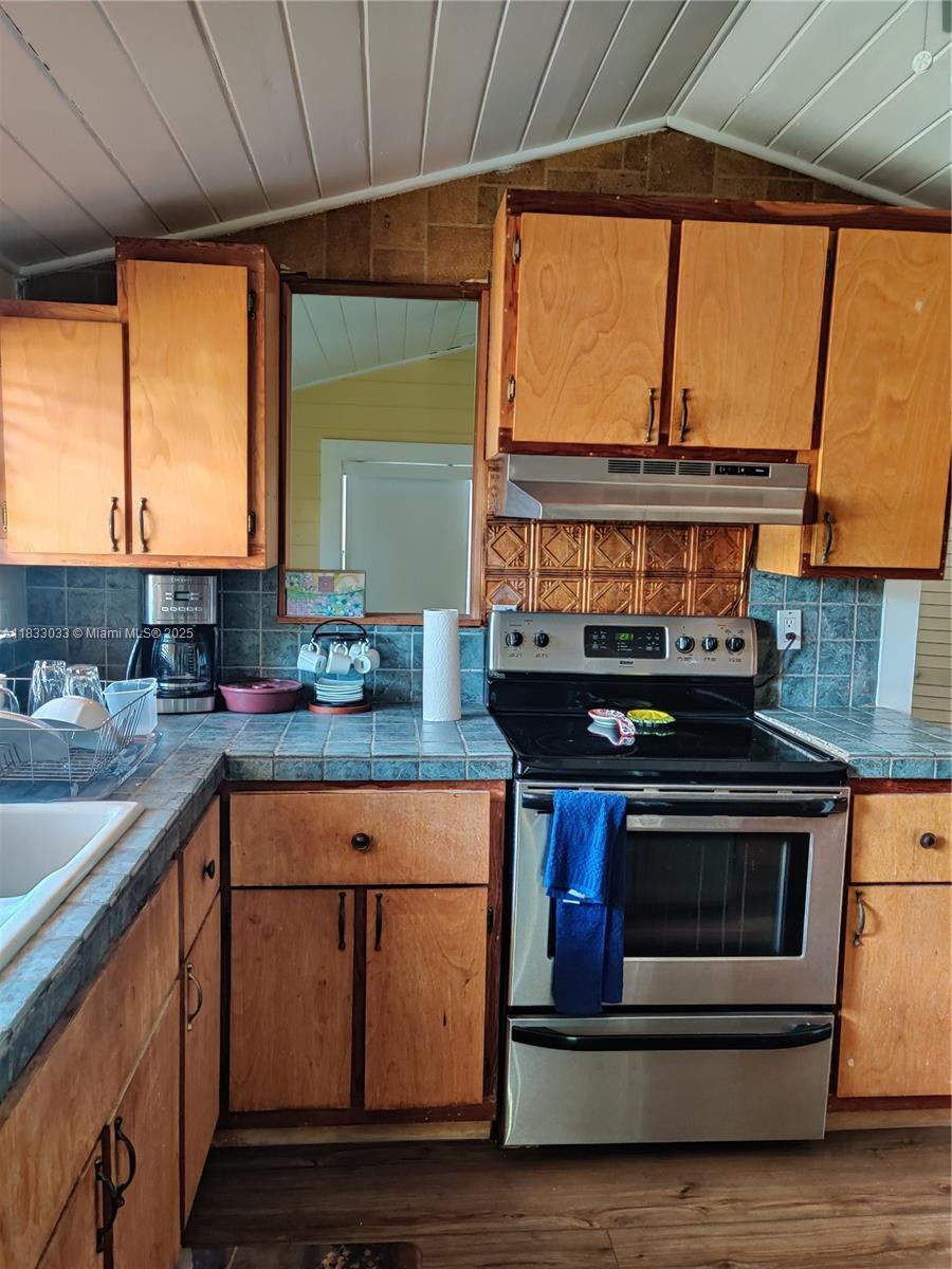 Property photo # 7