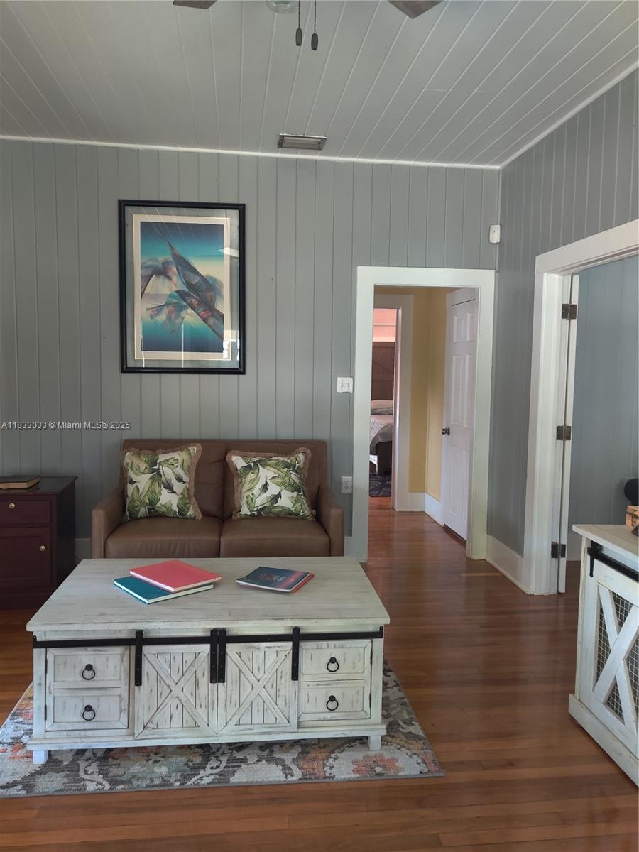 Property photo # 2