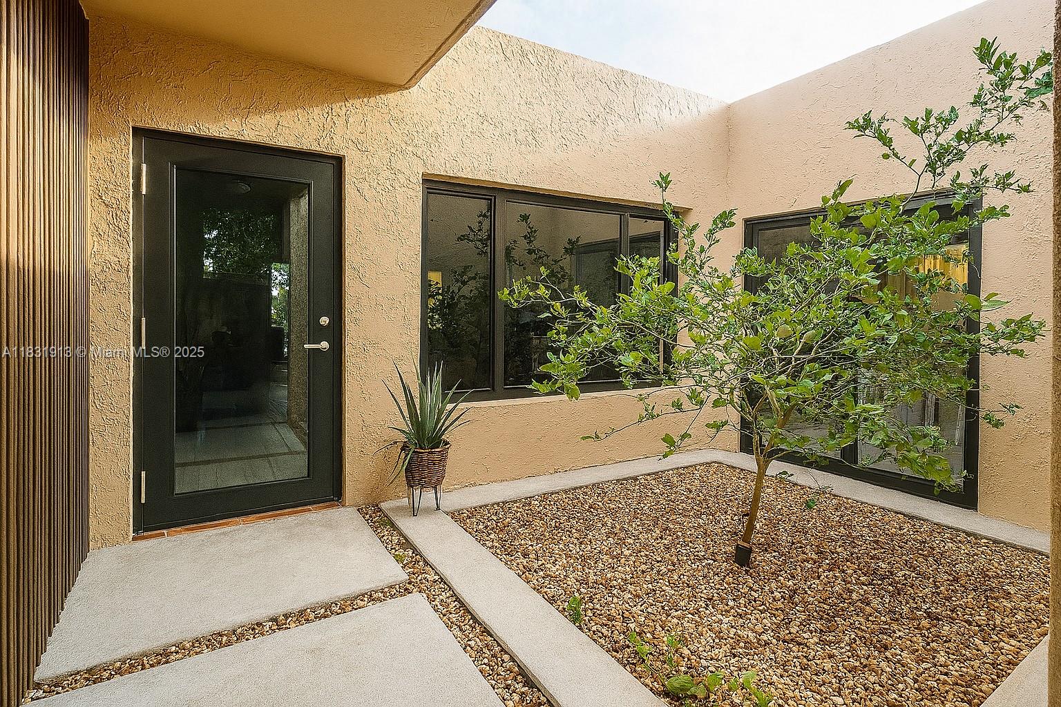 Property photo # 9