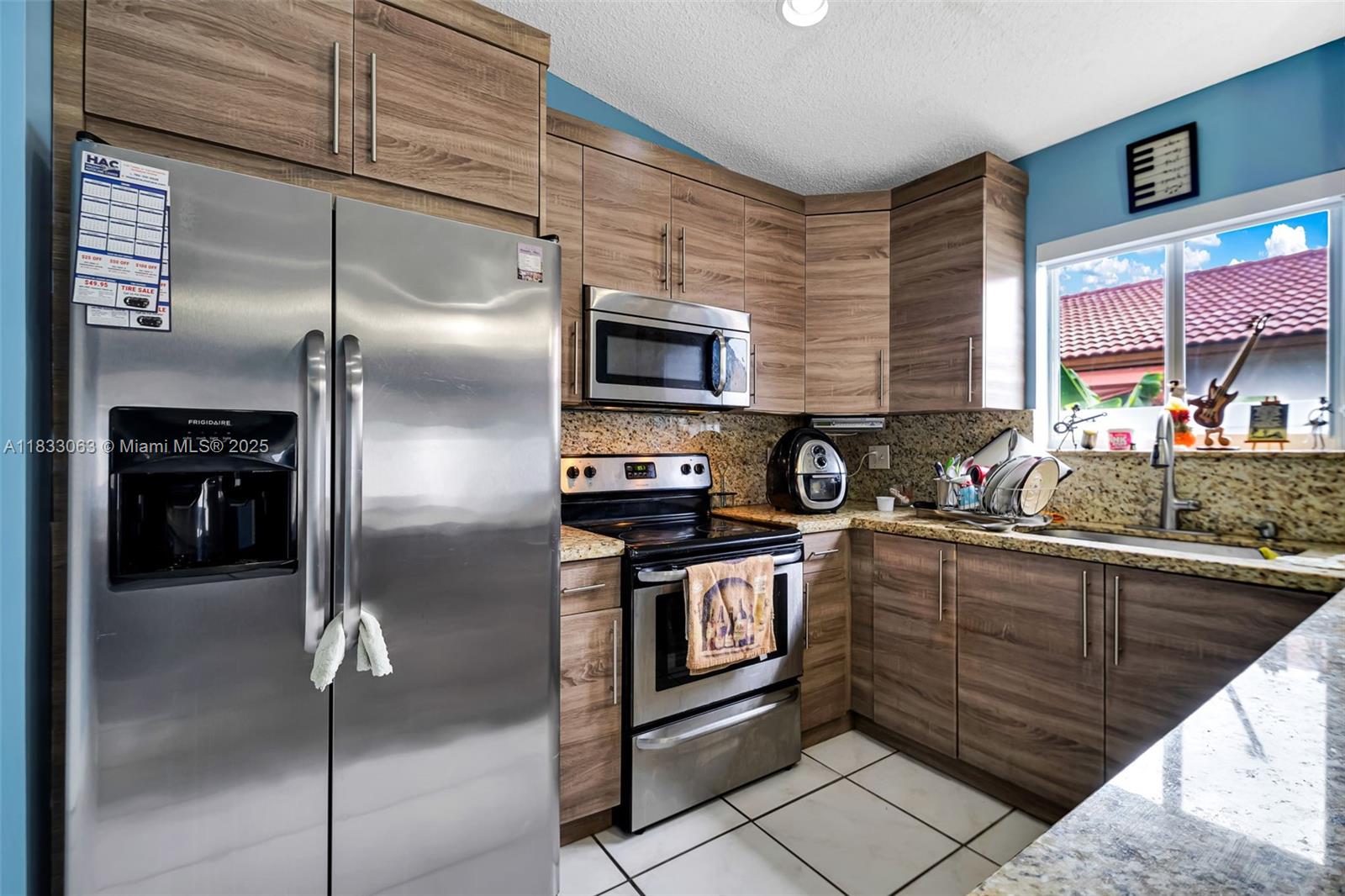 9122 NW 113th St, Hialeah Gardens, Florida image 18