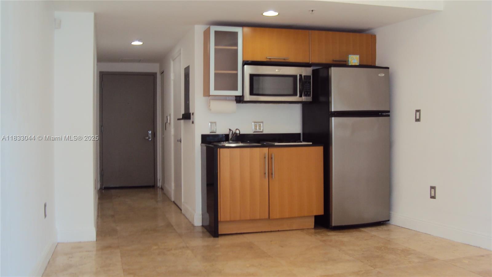 Property photo # 6