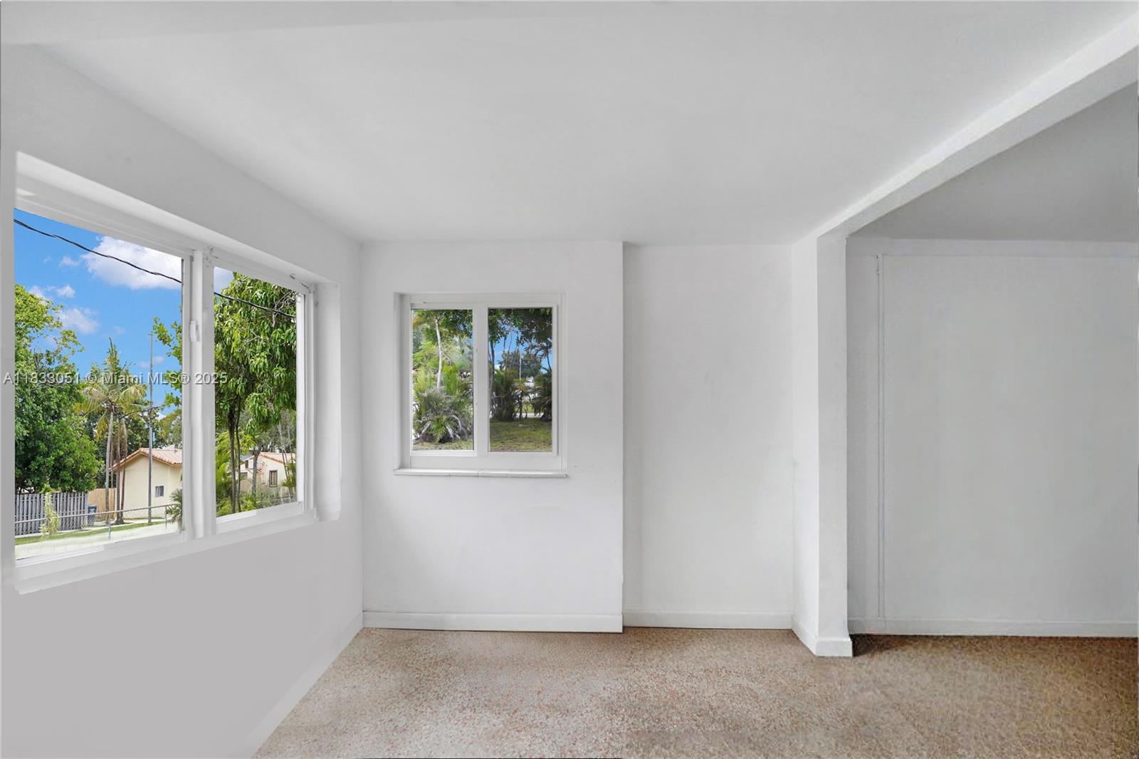 2447 Harding St, Hollywood, Florida image 24