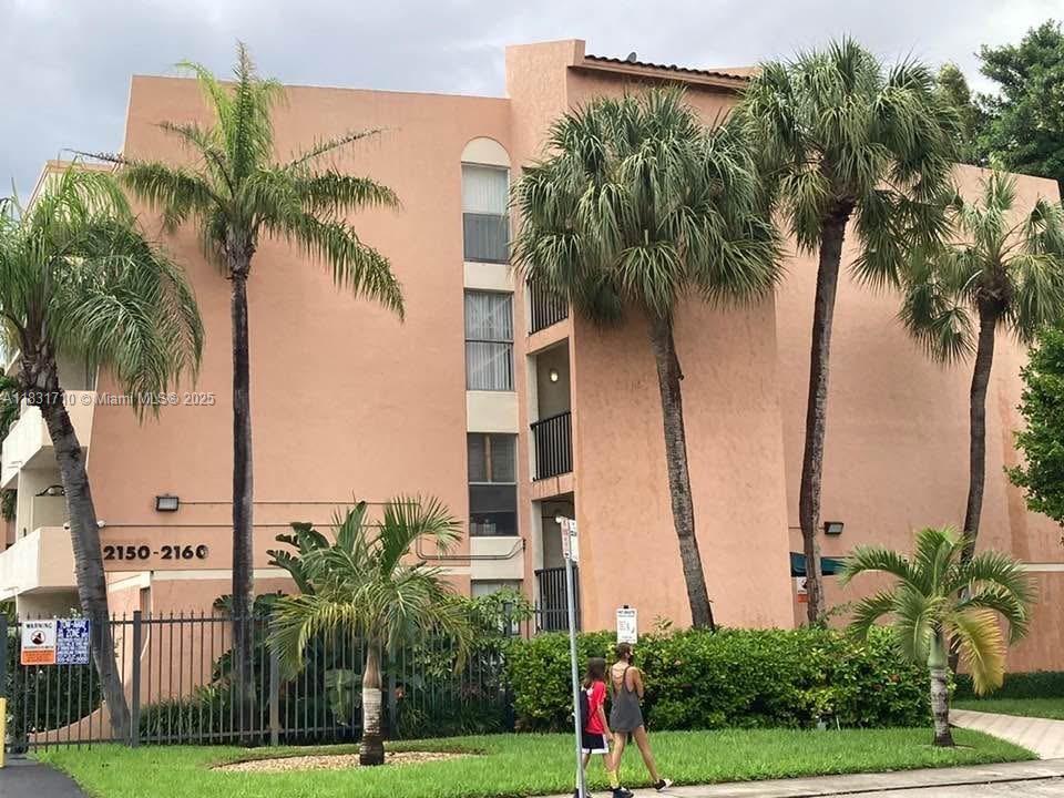 2160 SW 16th Ave #421, Miami, Florida image 2