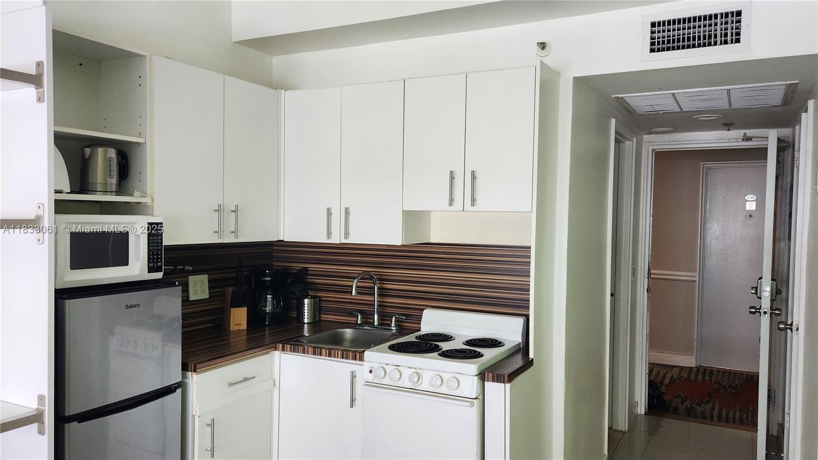 Property photo # 6