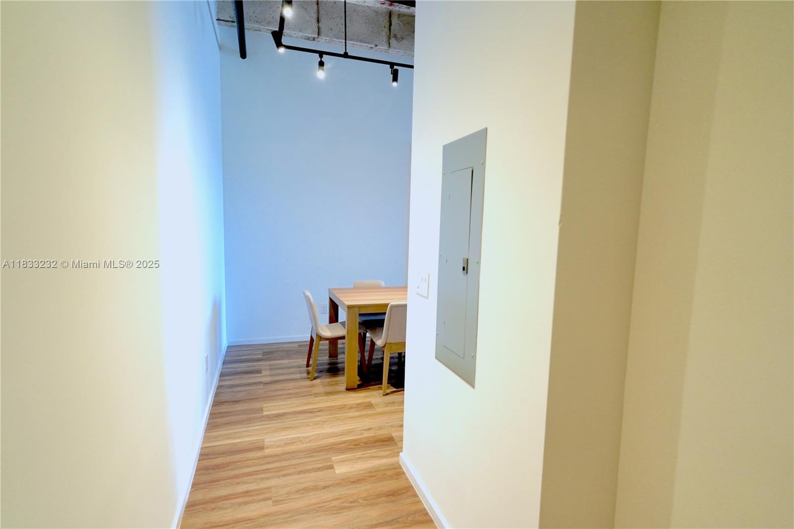 Property photo # 4