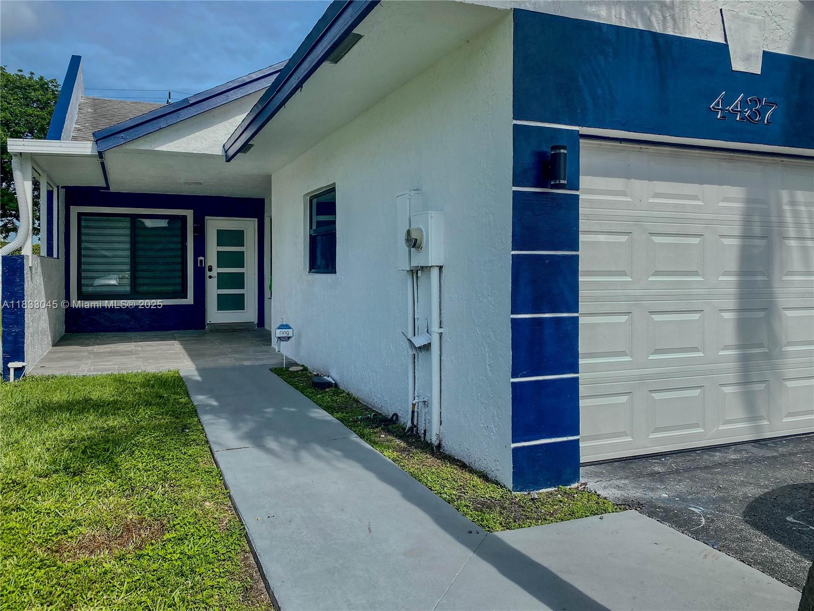 Property photo # 0
