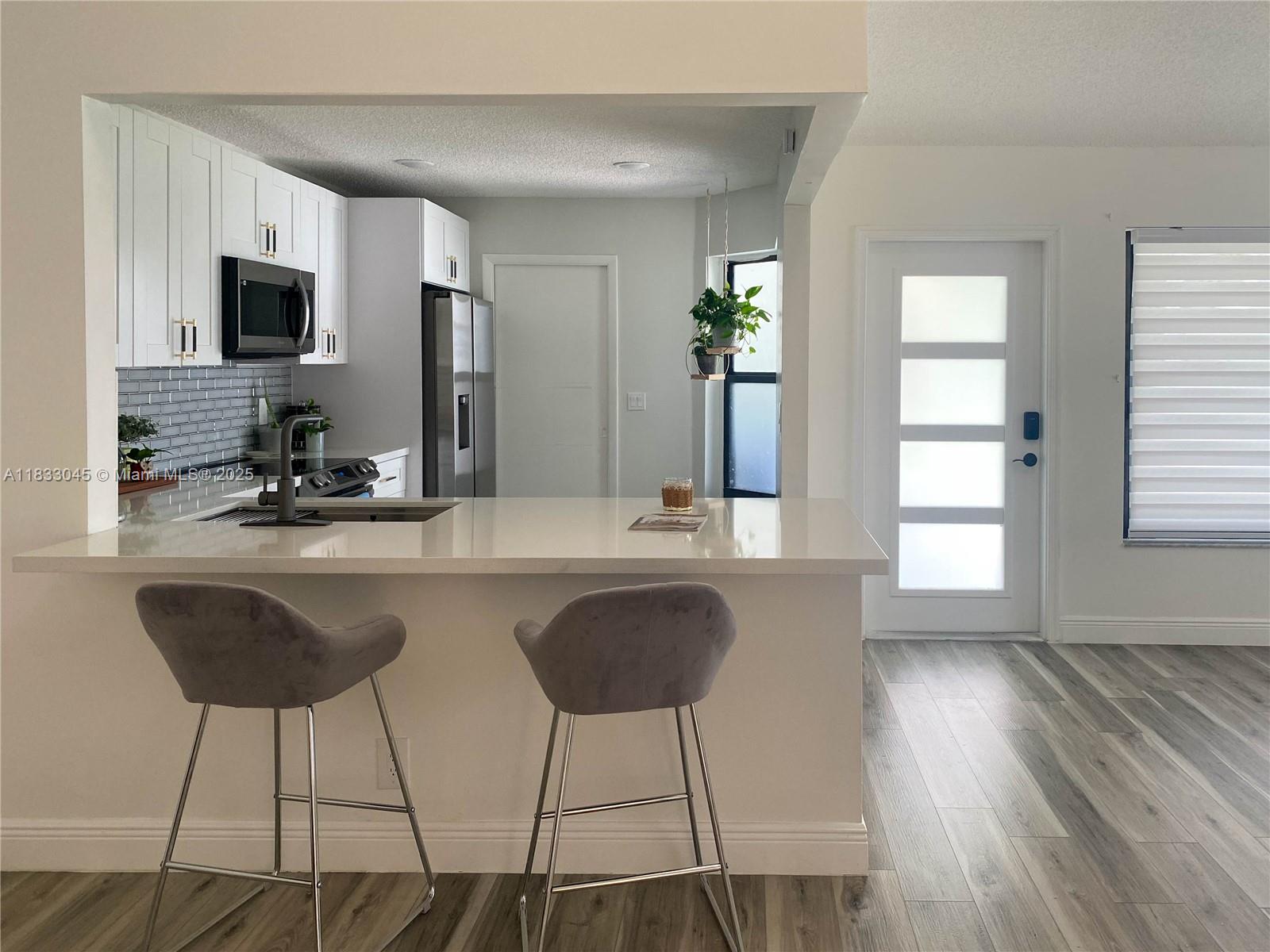 Property photo # 9