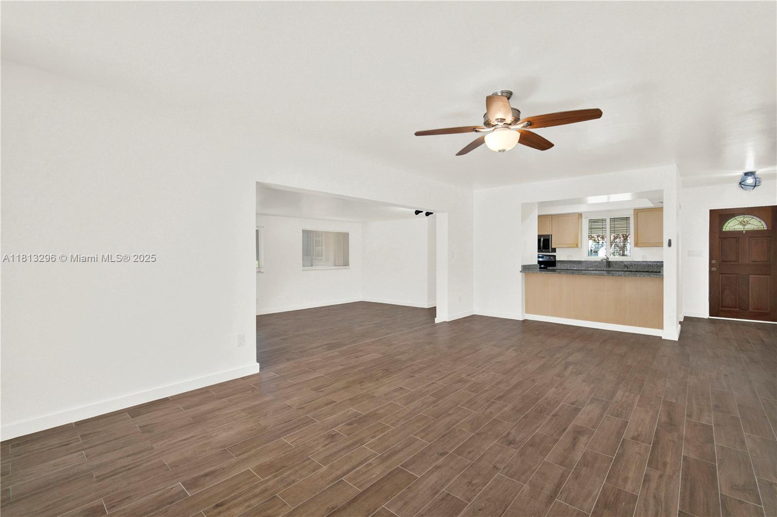 Property photo # 4