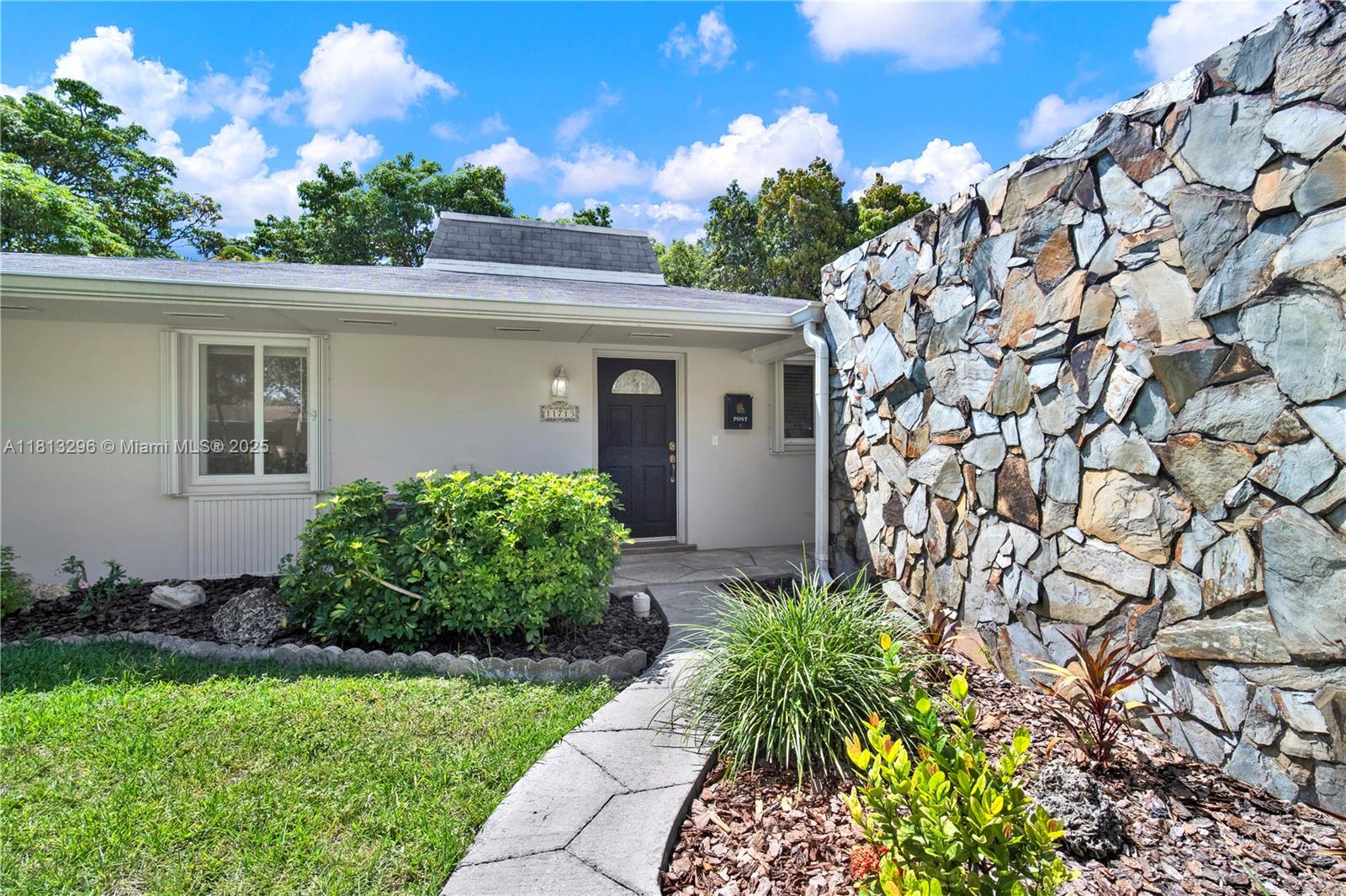 Property photo # 7