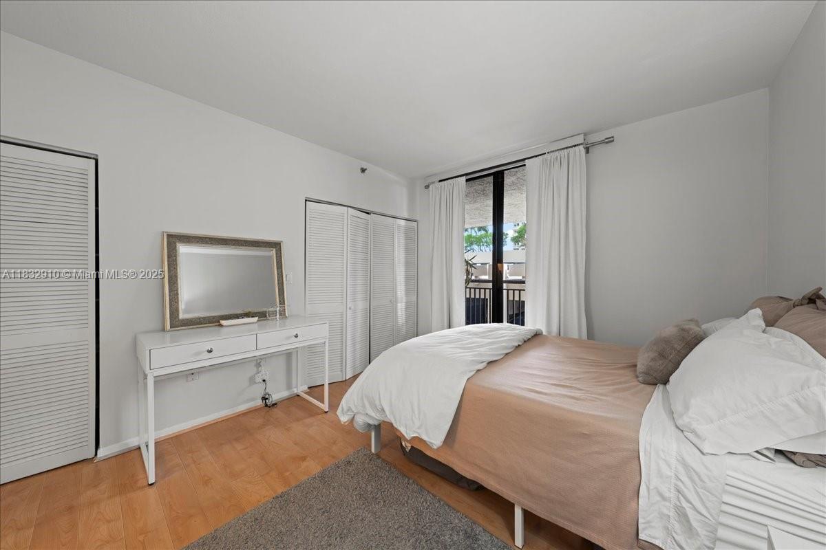 540 Brickell Key Dr #412, Miami, Florida image 17