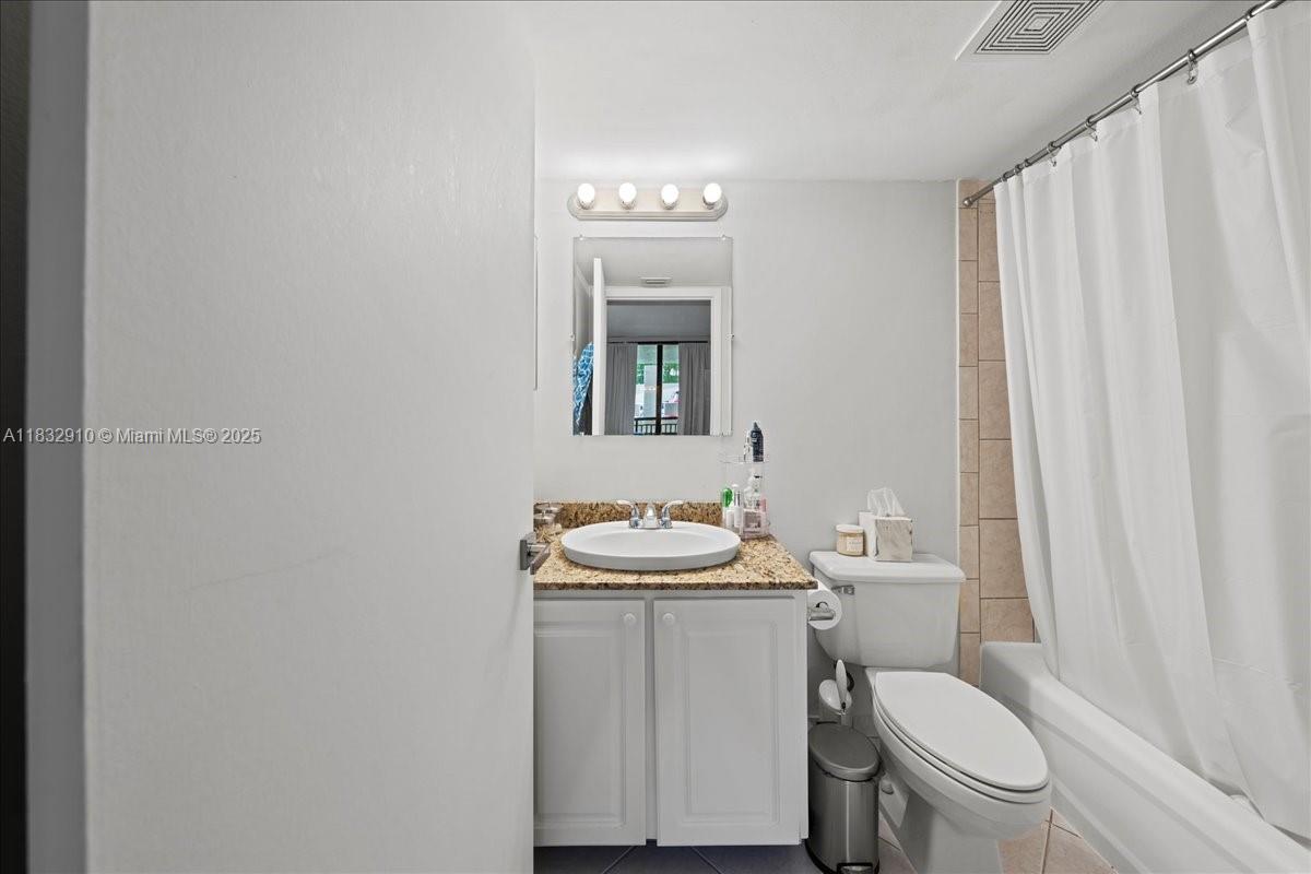 540 Brickell Key Dr #412, Miami, Florida image 27
