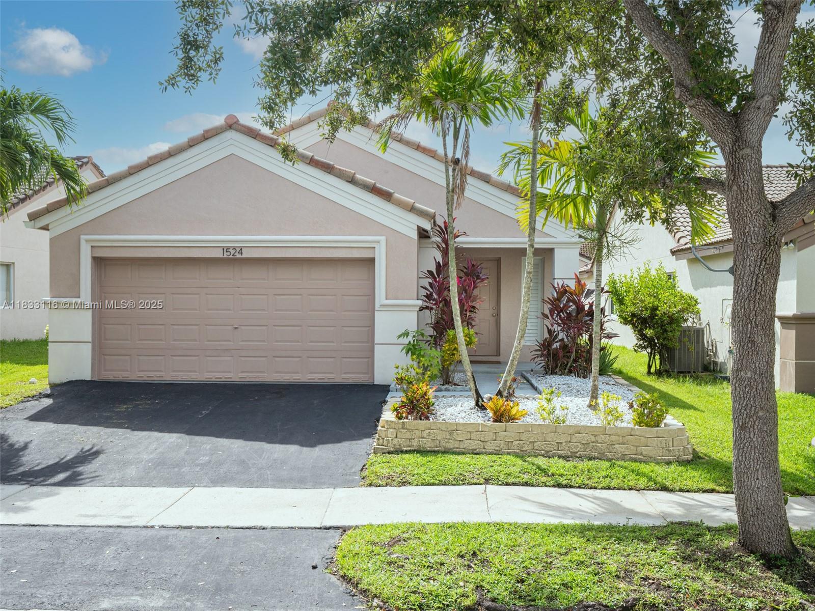 Property photo # 0