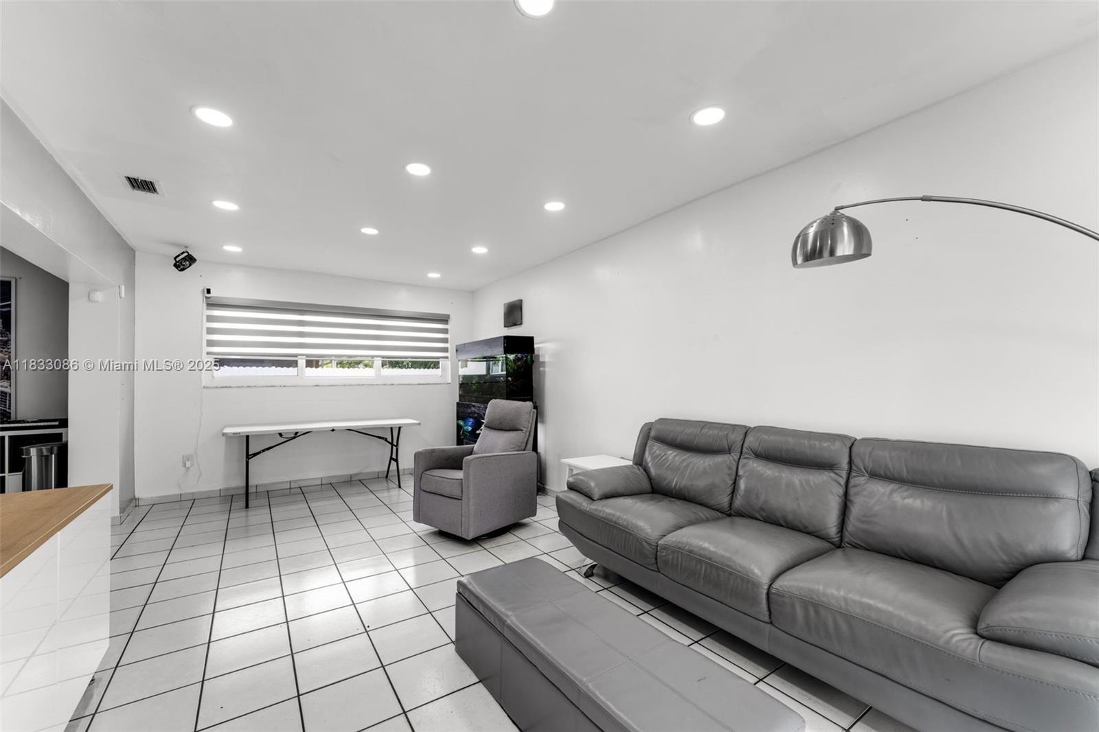 1730 SW 102 Ave, Miami, Florida image 8