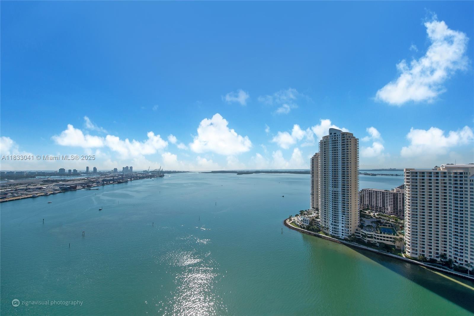 335 S Biscayne Blvd #3309, Miami FL 33131