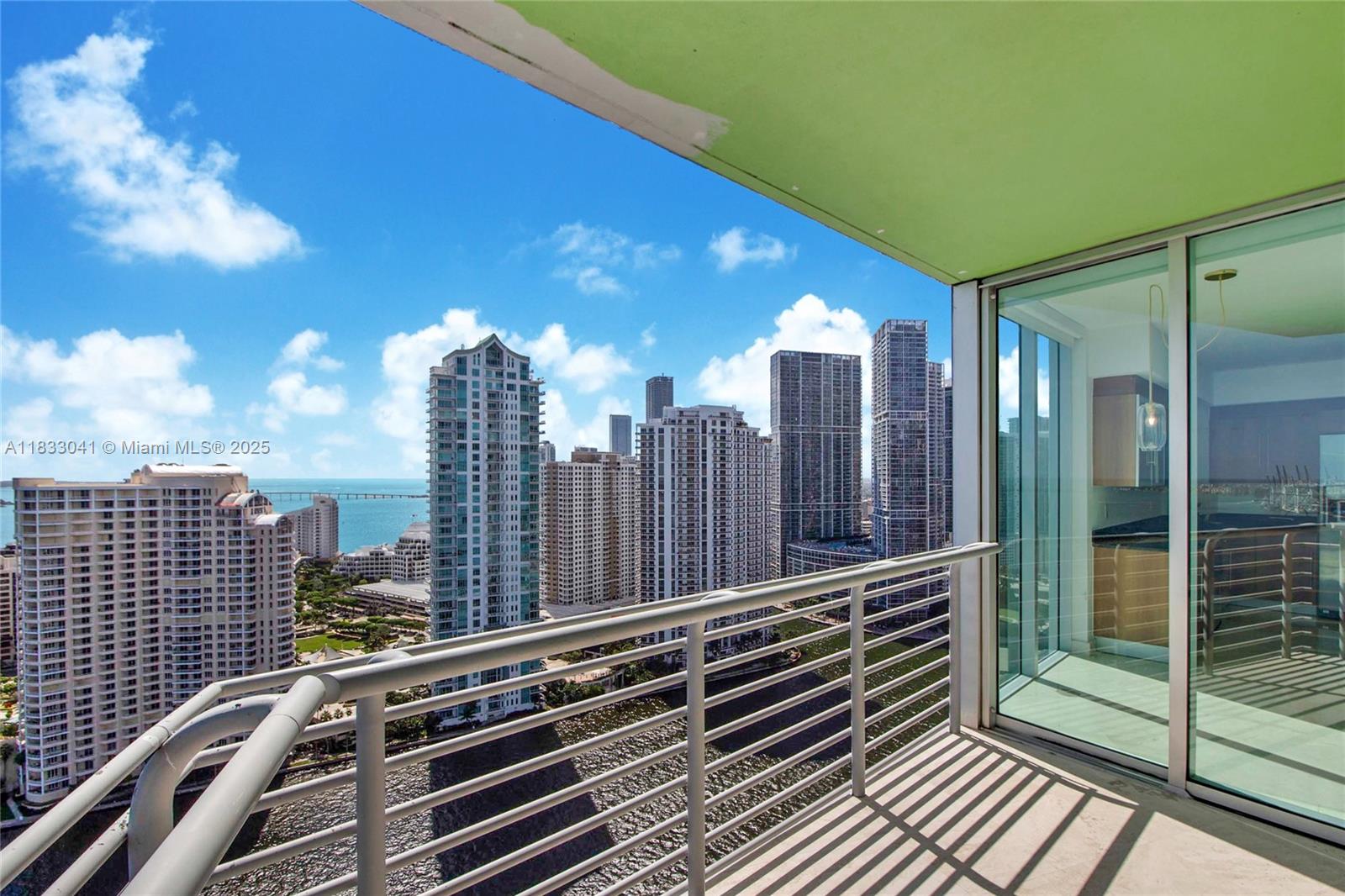 335 S Biscayne Blvd #3309, Miami FL 33131