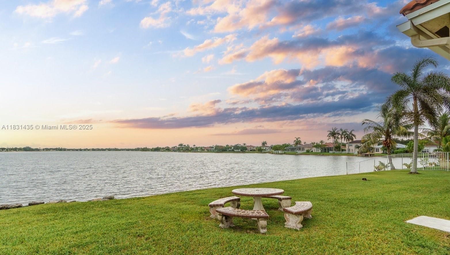 2373 NW 195th Ave, Pembroke Pines, Florida image 3
