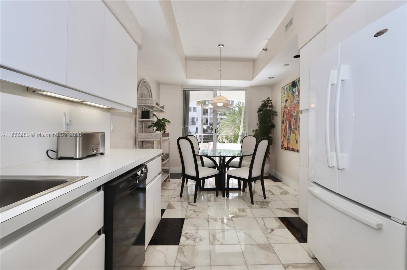 3900 Island Blvd #B204, Aventura, Florida image 11
