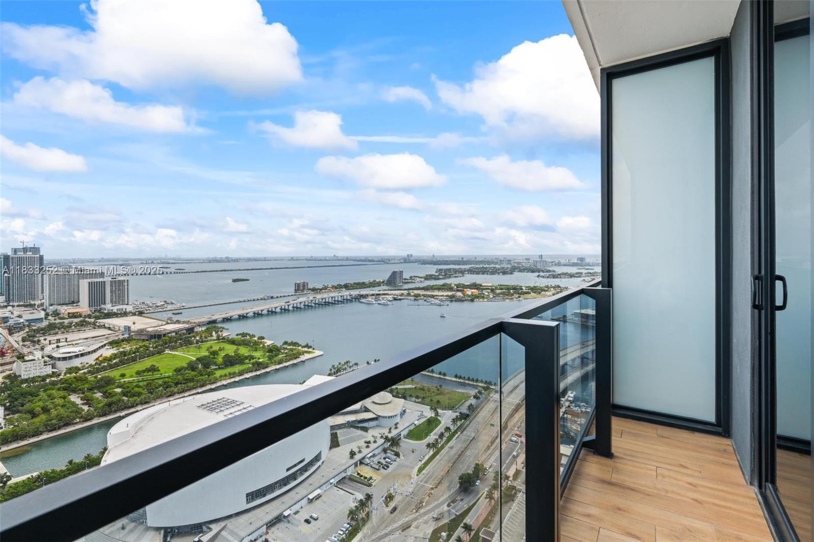 398 NE 5th St #4502, Miami, Florida image 14