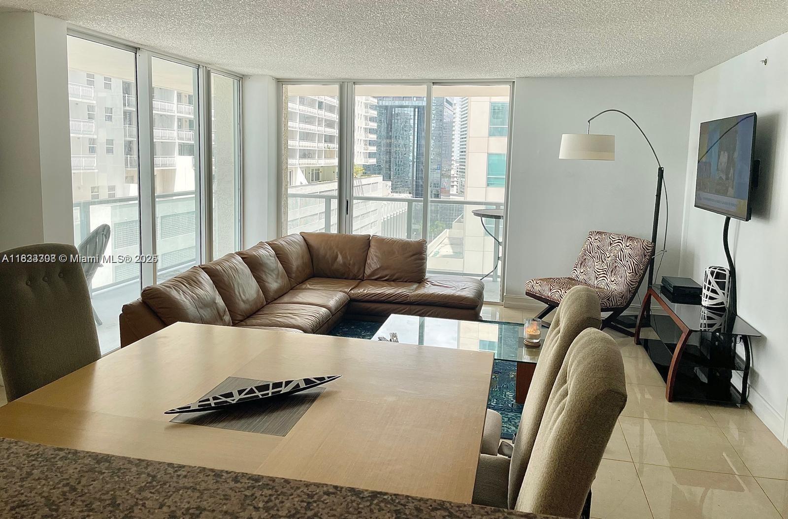 1155 Brickell Bay Dr #1401, Miami, Florida image 6
