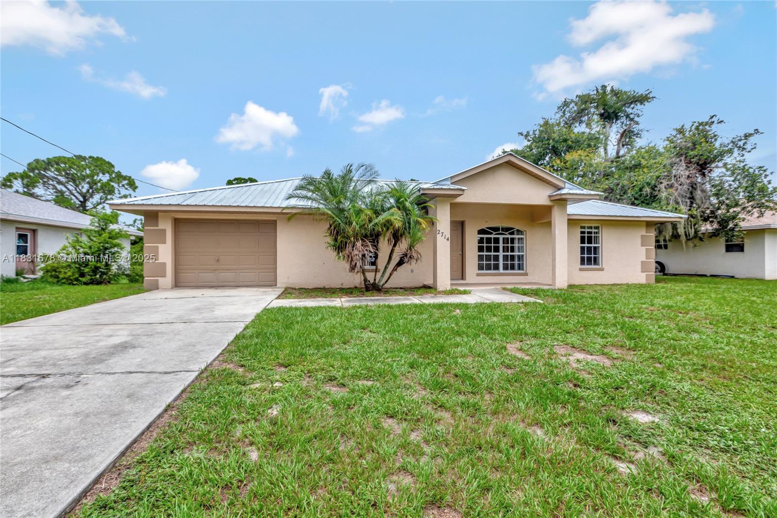 2714 Valerie Blvd, Sebring, Florida image 1