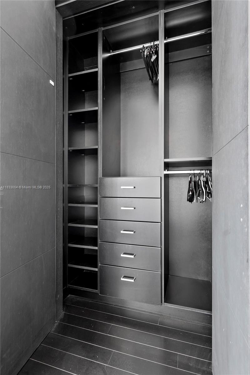 1425 Brickell Ave #42E, Miami, Florida image 27