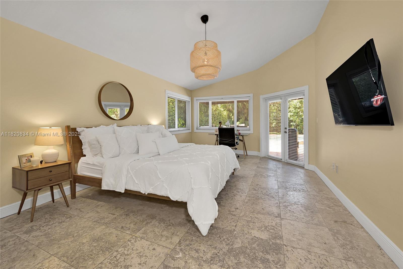 14460 Glencairn Rd, Miami Lakes, Florida image 16