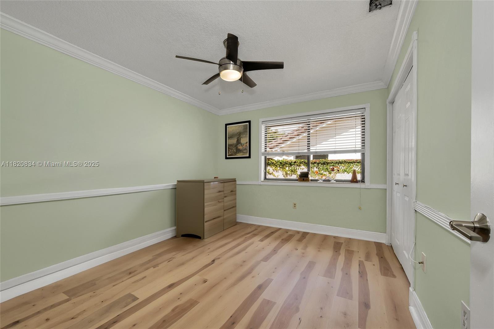 14460 Glencairn Rd, Miami Lakes, Florida image 19