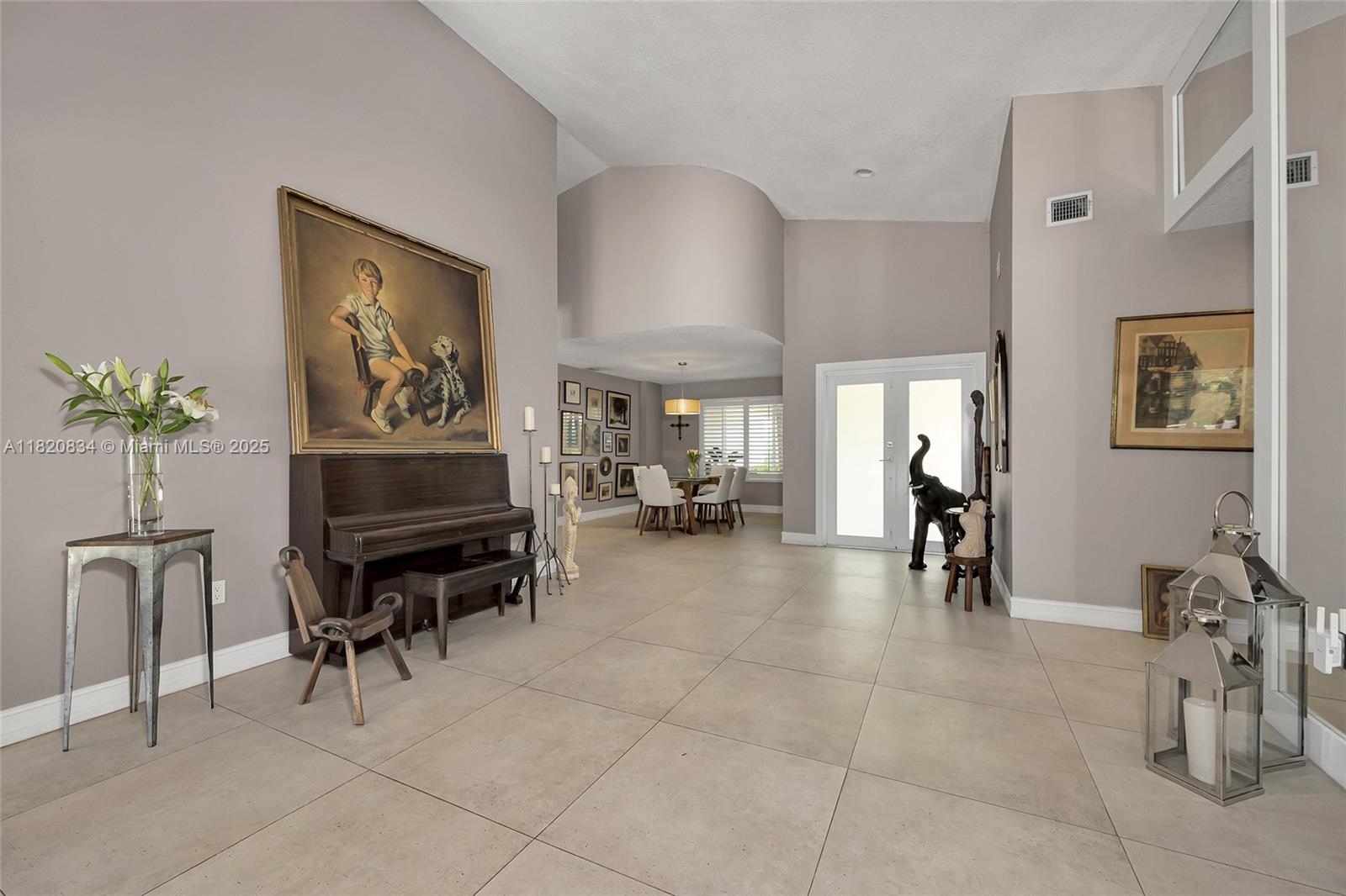14460 Glencairn Rd, Miami Lakes, Florida image 3